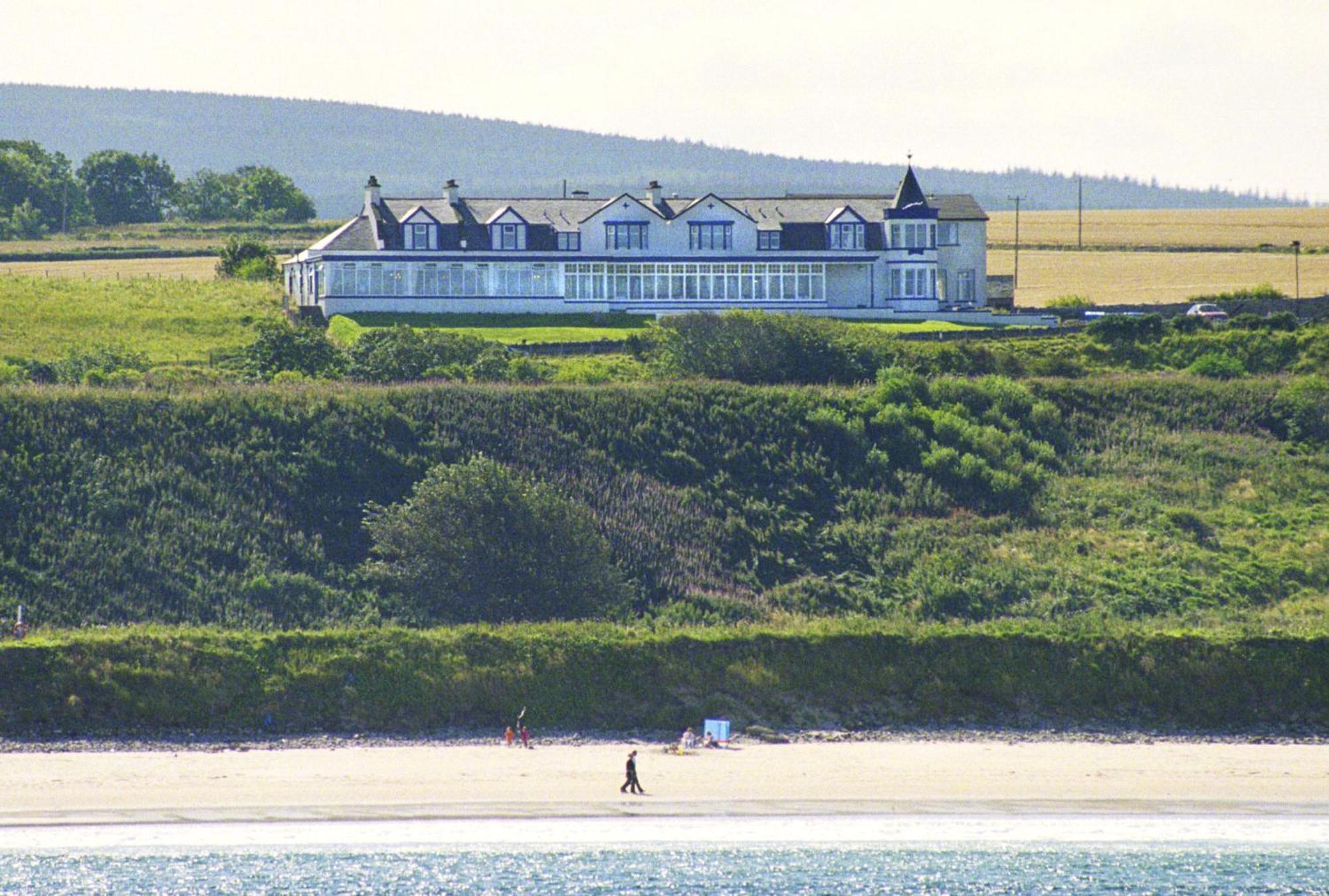 Cullen Bay Hotel Extérieur photo