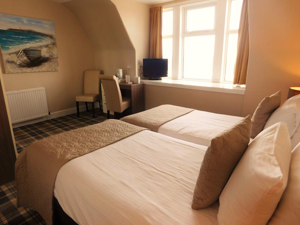 Cullen Bay Hotel Extérieur photo
