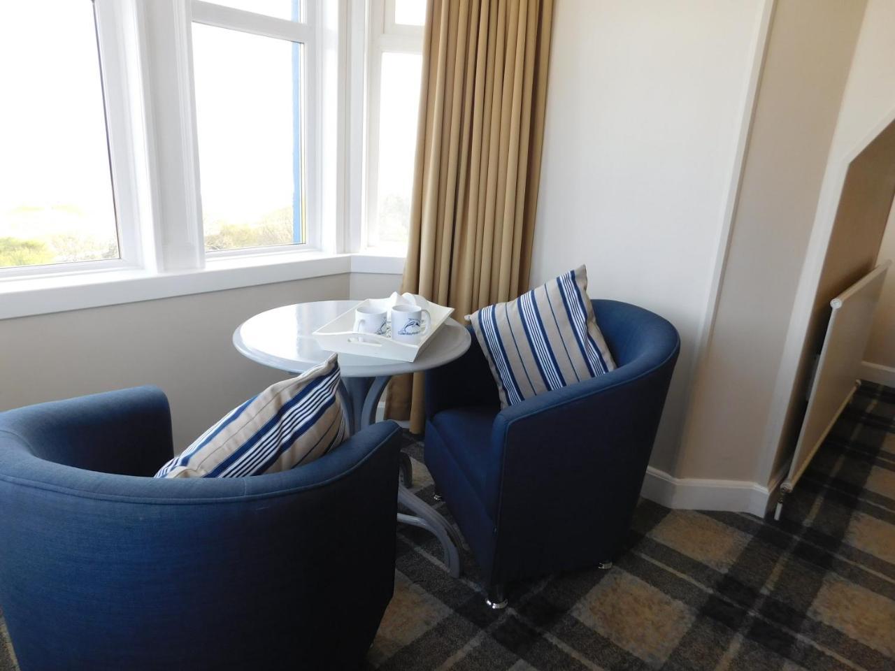 Cullen Bay Hotel Extérieur photo